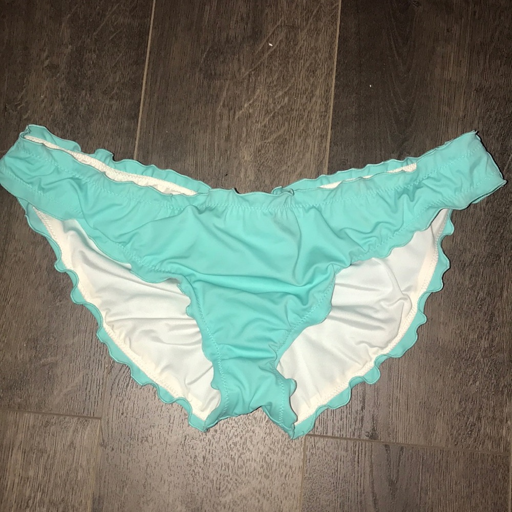 VS Ruffled Bikini Bottoms